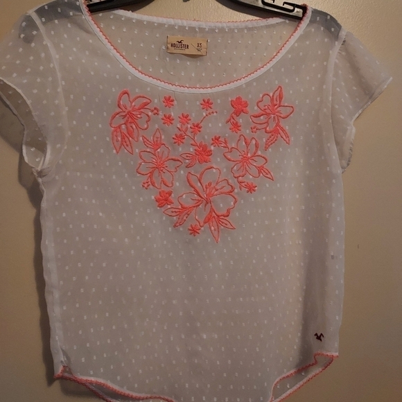 Hollister xs polka-dot white and pink top - Picture 2 of 7